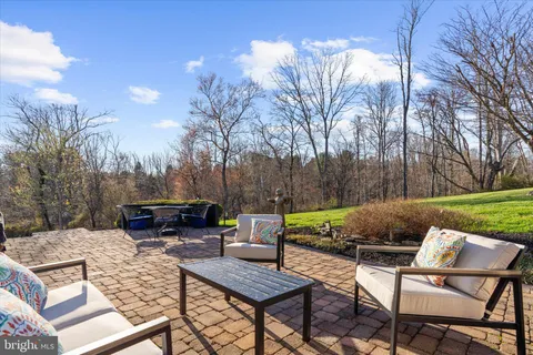 $759,000 | 4402 Meadowcliff Road, Glen Arm, MD 21057