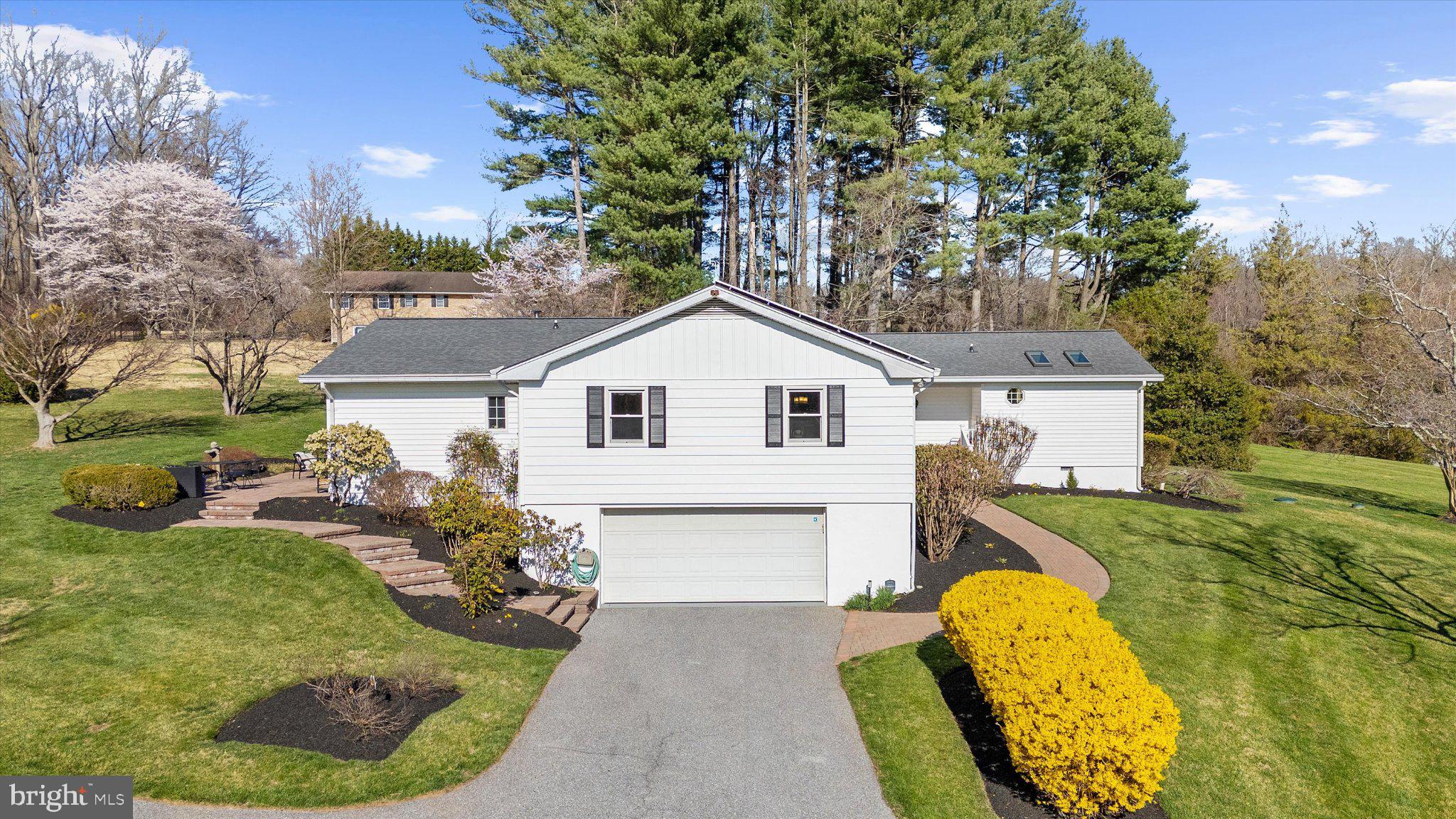 4402 Meadowcliff Road Glen Arm, MD 21057 - Photo 4 of 53