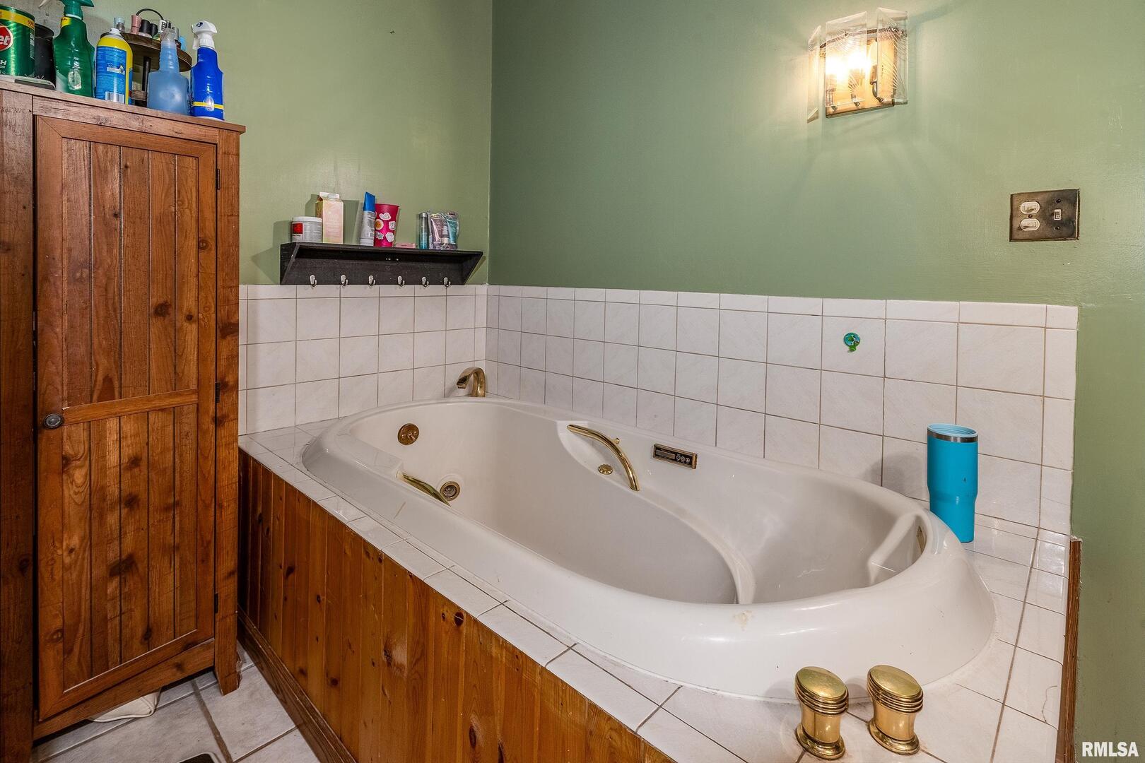 816 South Elm Street Sesser, IL 62884 - Photo 22 of 40