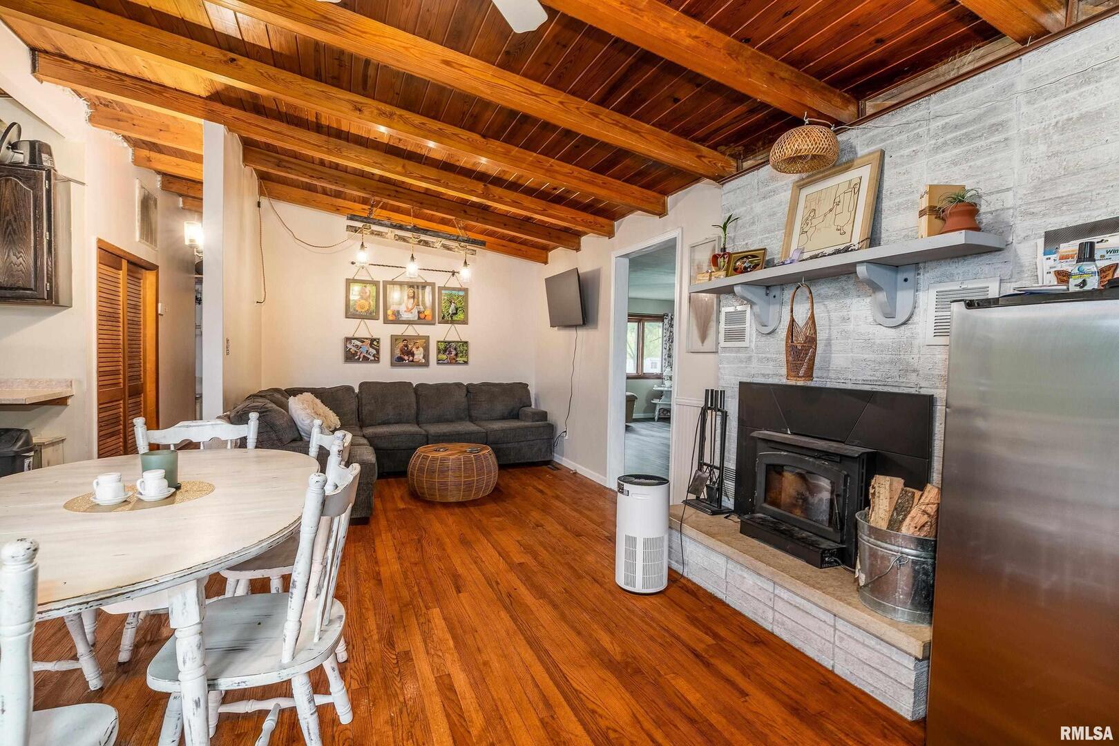 816 South Elm Street Sesser, IL 62884 - Photo 8 of 40