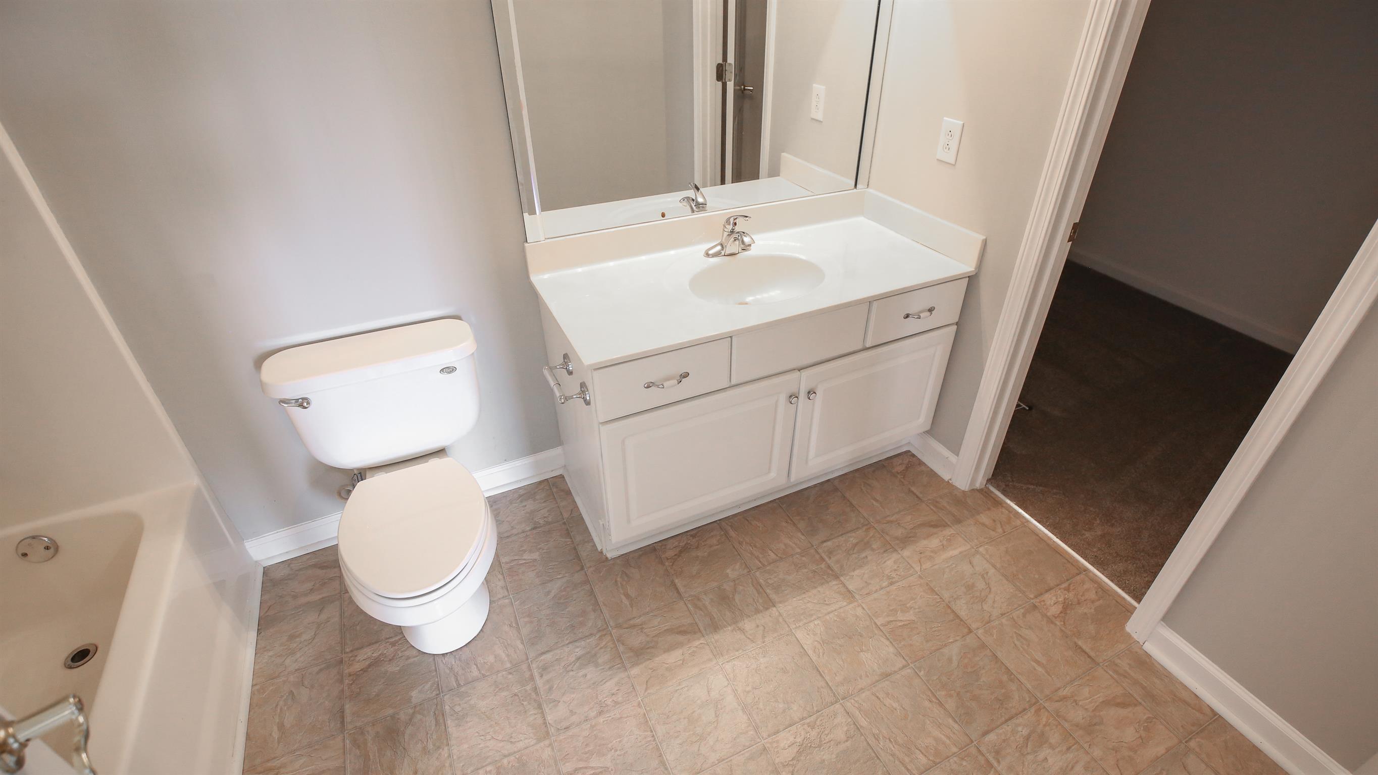 3411 East Compton Road Murfreesboro, TN 37130 - Photo 23 of 30 Jack n Jill Bathroom shared between bedrooms 3 and 4