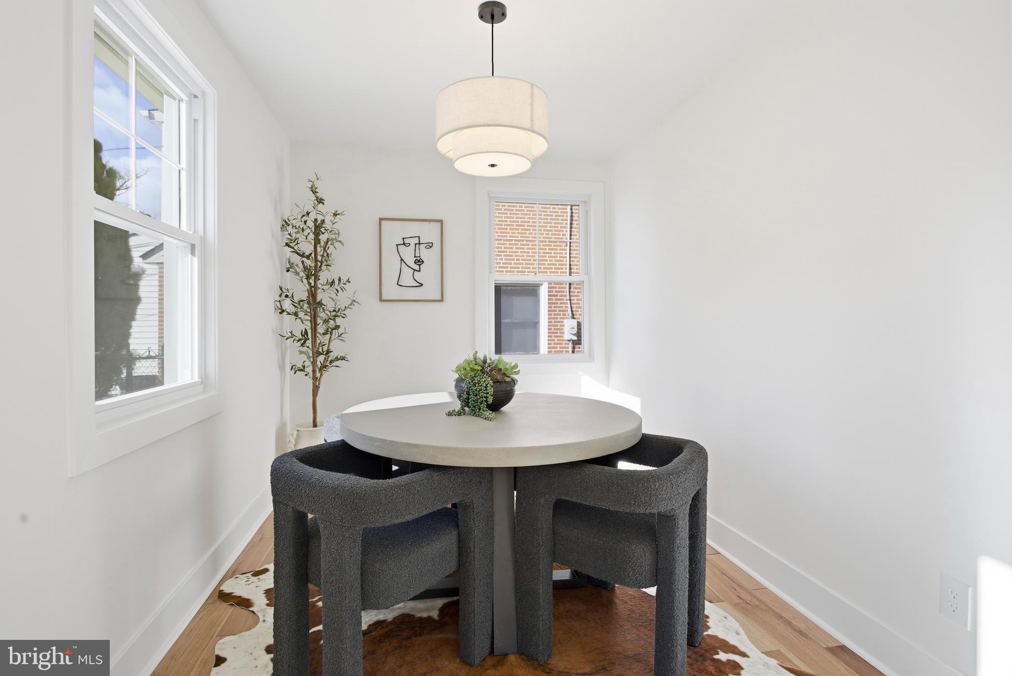 338 Wayne Avenue Springfield, PA 19064 - Photo 12 of 34 a dining room with table and chair