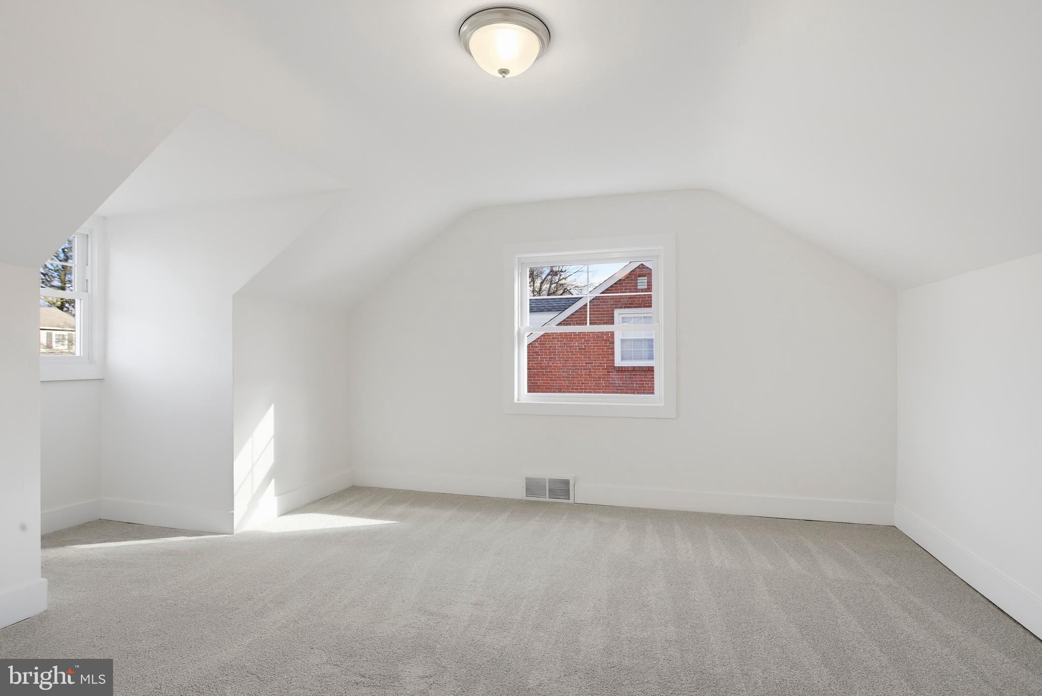 338 Wayne Avenue Springfield, PA 19064 - Photo 18 of 34