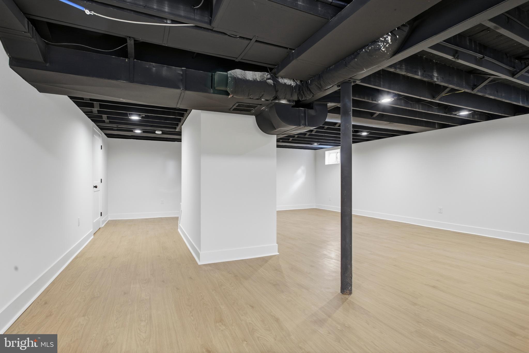 338 Wayne Avenue Springfield, PA 19064 - Photo 26 of 34 a view of utility room