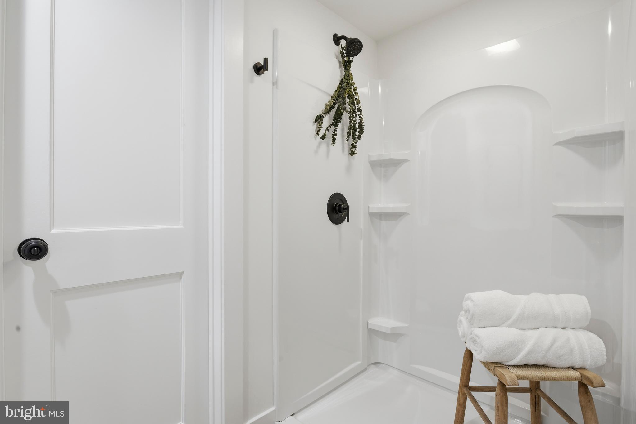 338 Wayne Avenue Springfield, PA 19064 - Photo 29 of 34 a bathroom with a shower