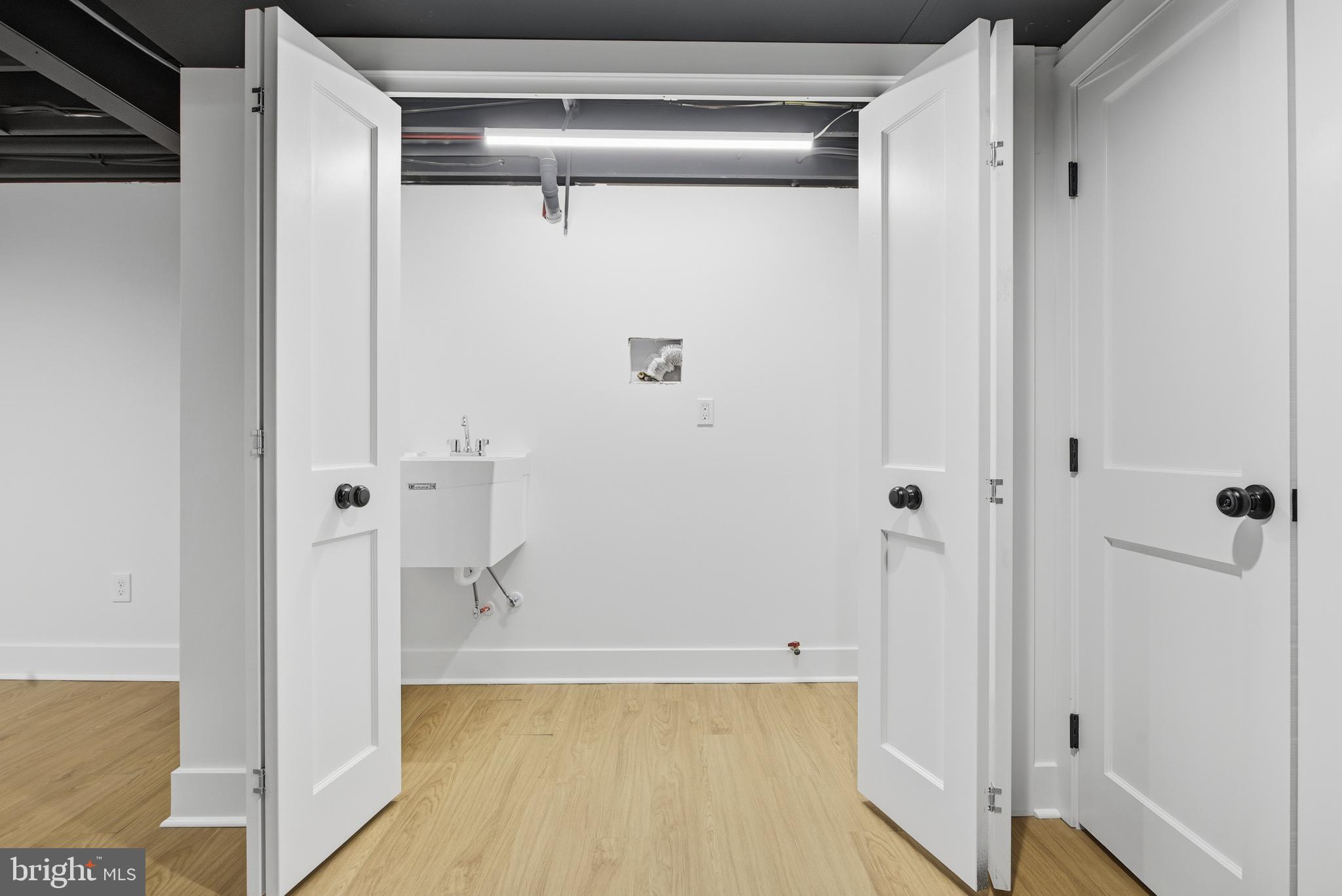 338 Wayne Avenue Springfield, PA 19064 - Photo 30 of 34 a view of bathroom with shower
