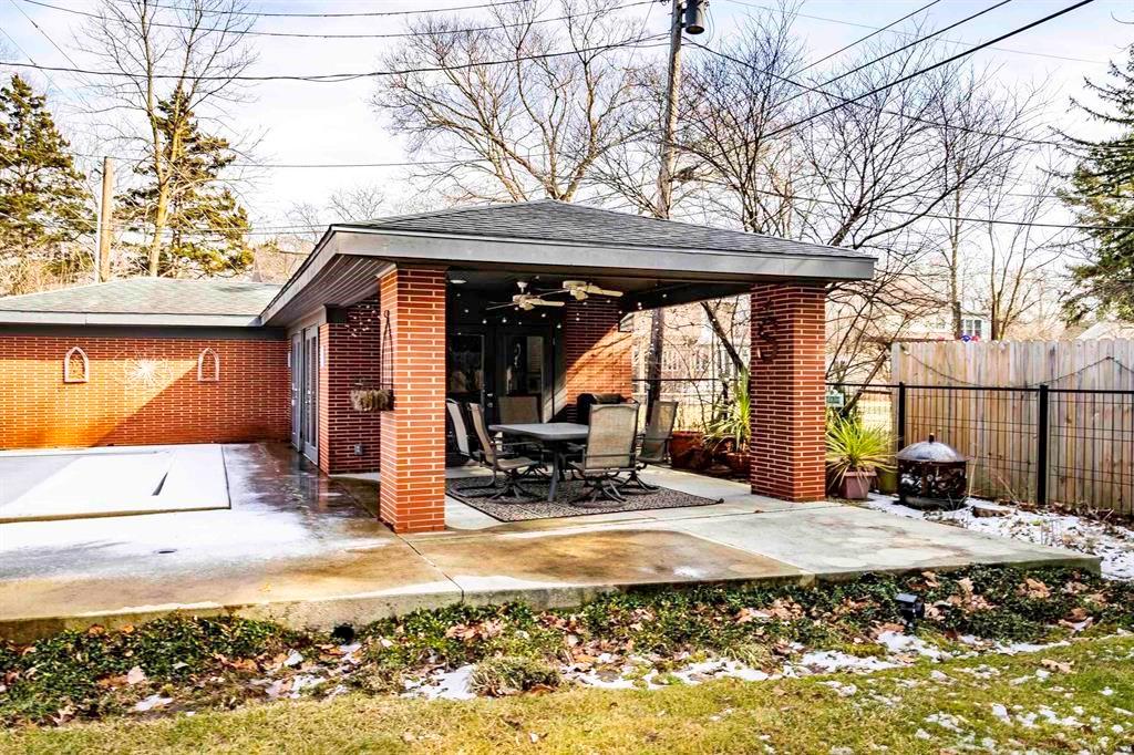 2501 West Petty Road Muncie, IN 47304 - Photo 32 of 35