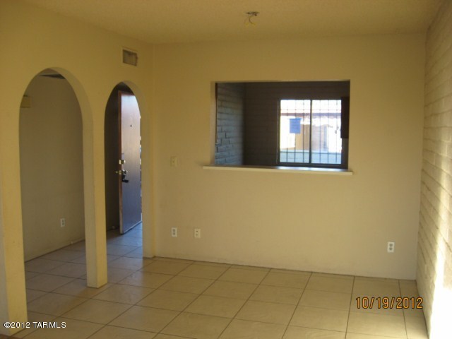 3538 South Mission Road, Unit A Tucson, AZ 85713 - Photo 5 of 15