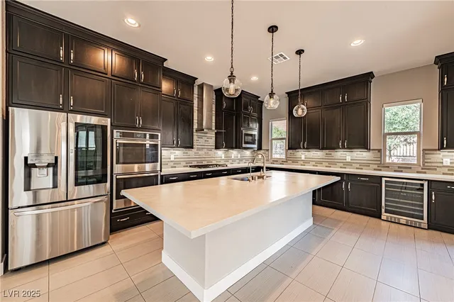 $5,000 | 6465 Farness Street, Las Vegas, NV 89135