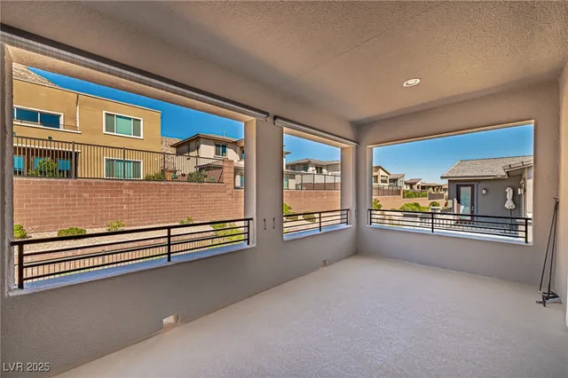 $5,000 | 6465 Farness Street, Las Vegas, NV 89135