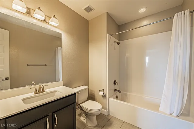 $5,000 | 6465 Farness Street, Las Vegas, NV 89135