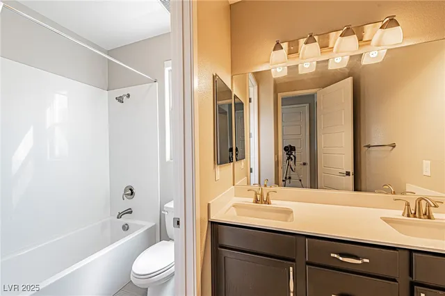 $5,000 | 6465 Farness Street, Las Vegas, NV 89135