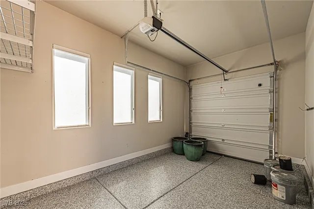 $5,000 | 6465 Farness Street, Las Vegas, NV 89135