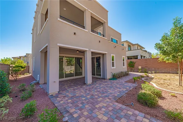 $5,000 | 6465 Farness Street, Las Vegas, NV 89135