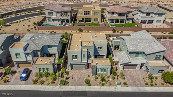 $3,980 | 6465 Farness Street, Las Vegas, NV 89135