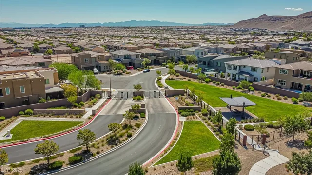 $5,000 | 6465 Farness Street, Las Vegas, NV 89135