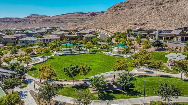 $5,000 | 6465 Farness Street, Las Vegas, NV 89135