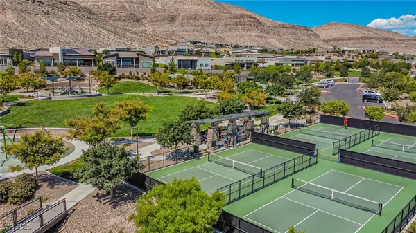 $3,980 | 6465 Farness Street, Las Vegas, NV 89135