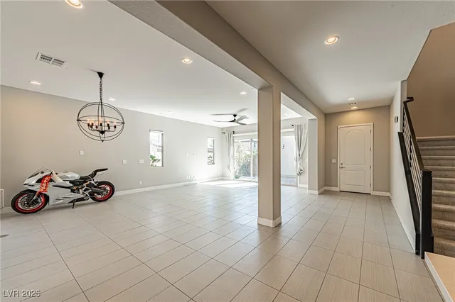 $5,000 | 6465 Farness Street, Las Vegas, NV 89135