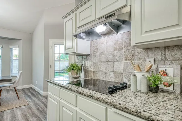 $455,000 | 9882 North Meridian Avenue, Fresno, CA 93720