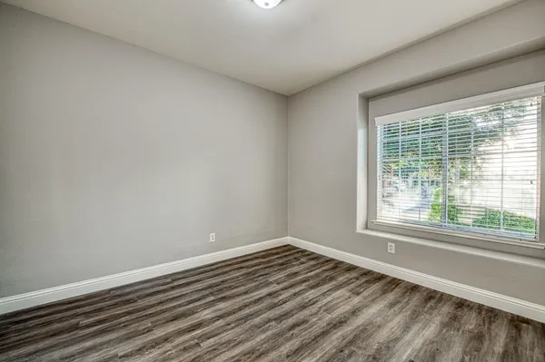 $455,000 | 9882 North Meridian Avenue, Fresno, CA 93720