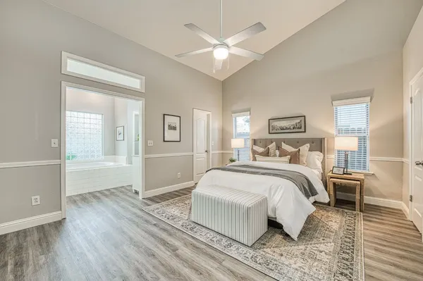 $455,000 | 9882 North Meridian Avenue, Fresno, CA 93720