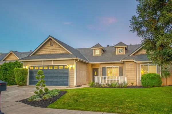 $455,000 | 9882 North Meridian Avenue, Fresno, CA 93720