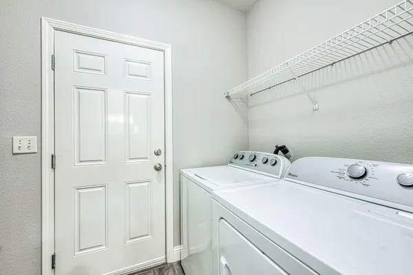 $455,000 | 9882 North Meridian Avenue, Fresno, CA 93720