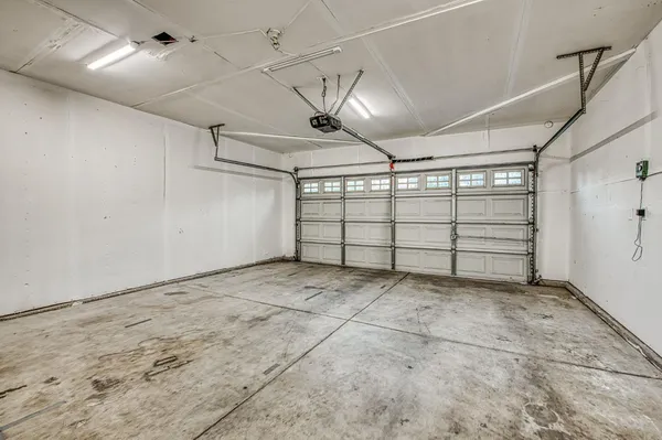 $455,000 | 9882 North Meridian Avenue, Fresno, CA 93720