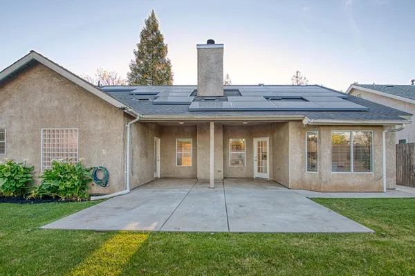 $455,000 | 9882 North Meridian Avenue, Fresno, CA 93720