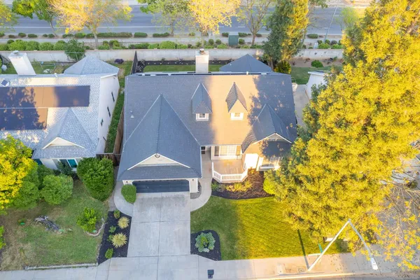 $455,000 | 9882 North Meridian Avenue, Fresno, CA 93720