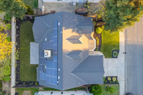 $455,000 | 9882 North Meridian Avenue, Fresno, CA 93720