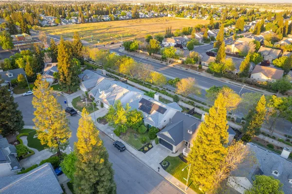 $455,000 | 9882 North Meridian Avenue, Fresno, CA 93720