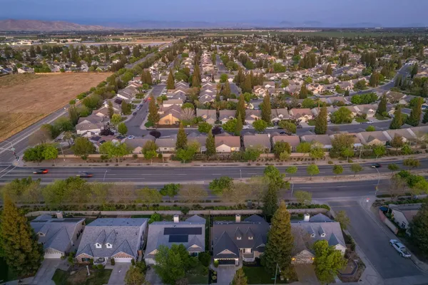 $455,000 | 9882 North Meridian Avenue, Fresno, CA 93720