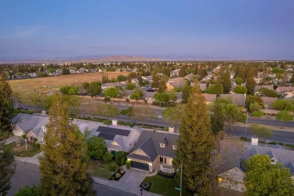 $455,000 | 9882 North Meridian Avenue, Fresno, CA 93720