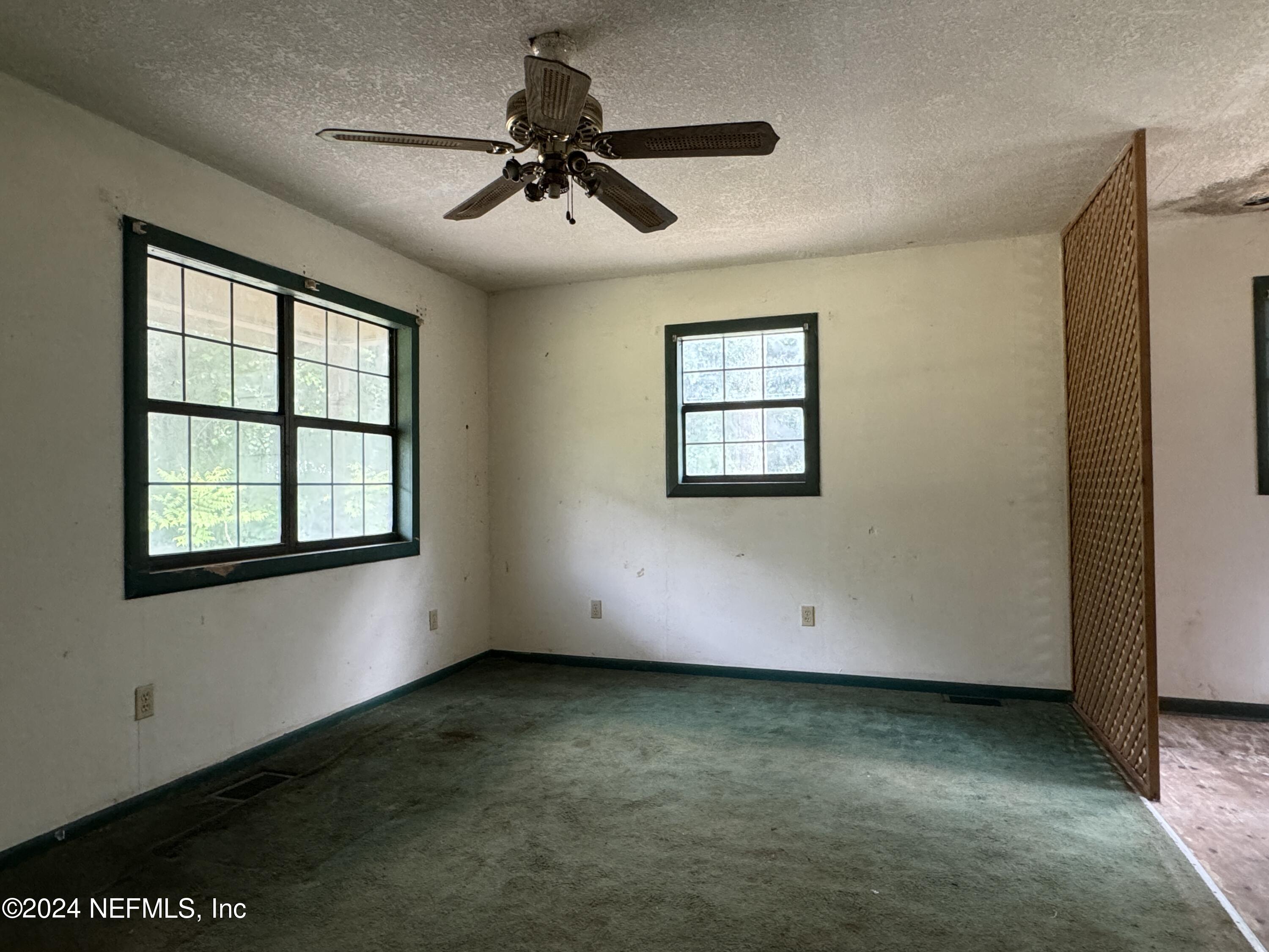 121 Woodlawn Road Satsuma, FL 32189 - Photo 14 of 22 IMG_4352
