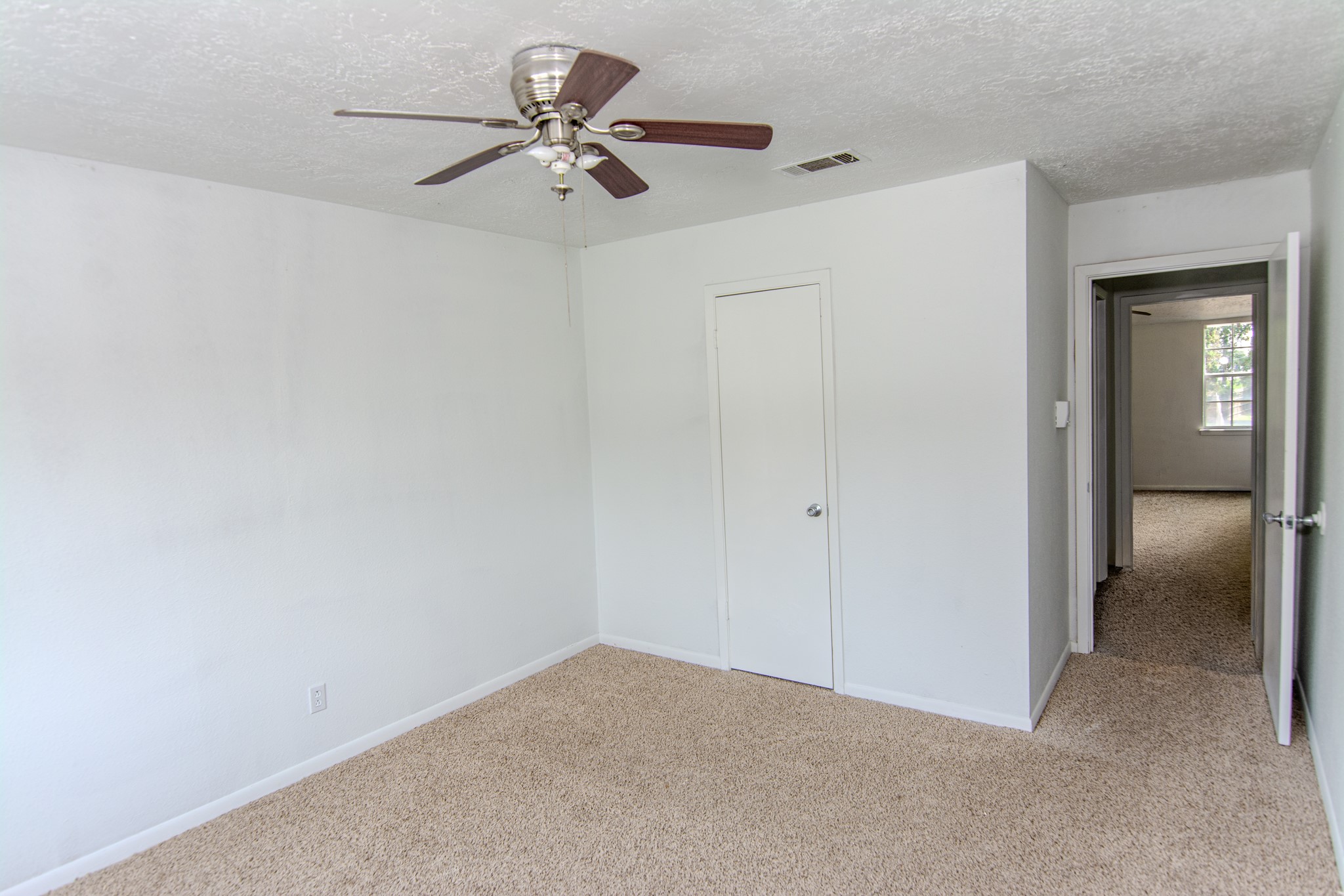 20335 Fieldtree Drive Humble, TX 77338 - Photo 14 of 22 Second Bedroom