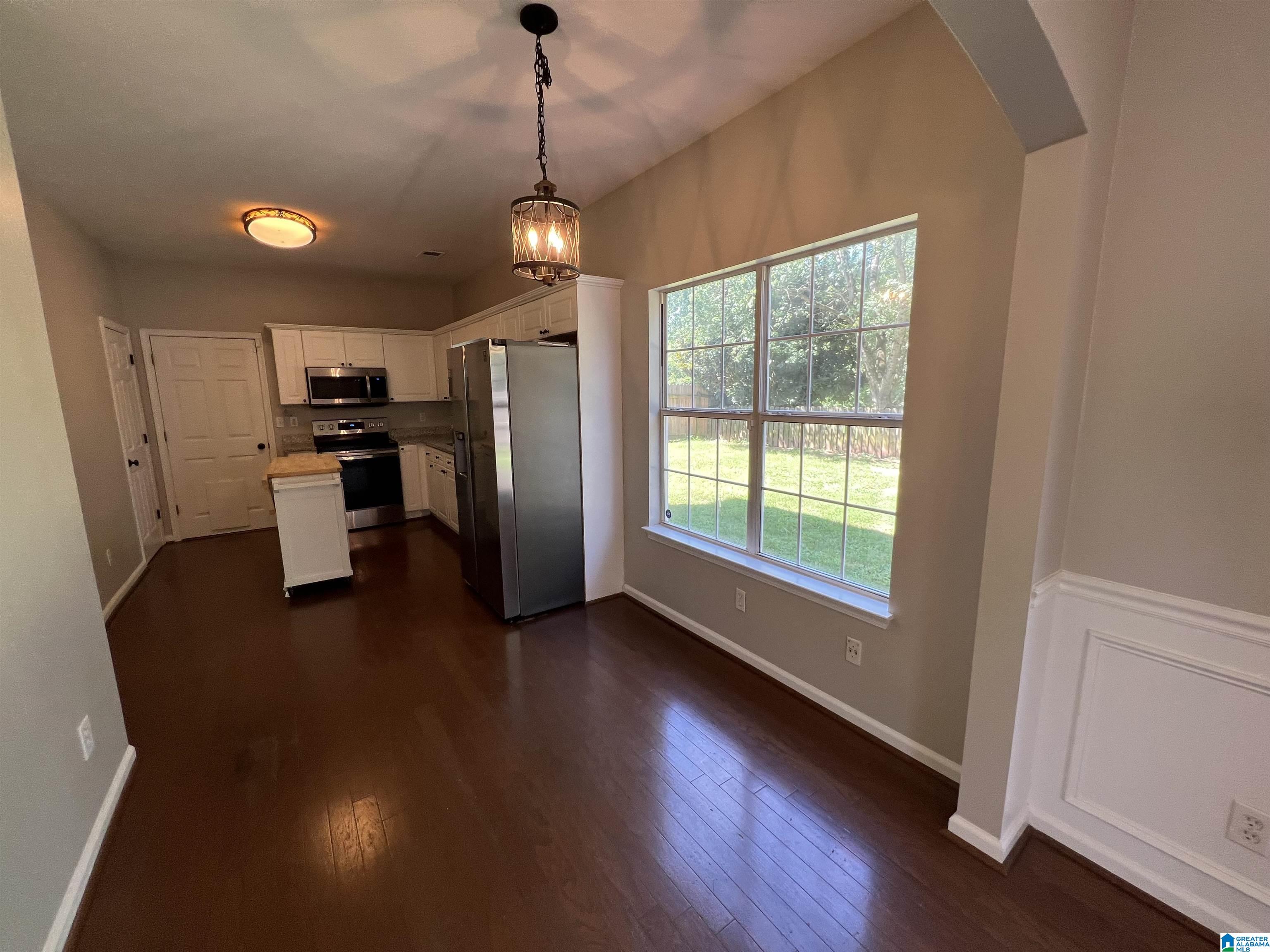 69 Winterhaven Drive Alabaster, AL 35007 - Photo 9 of 38