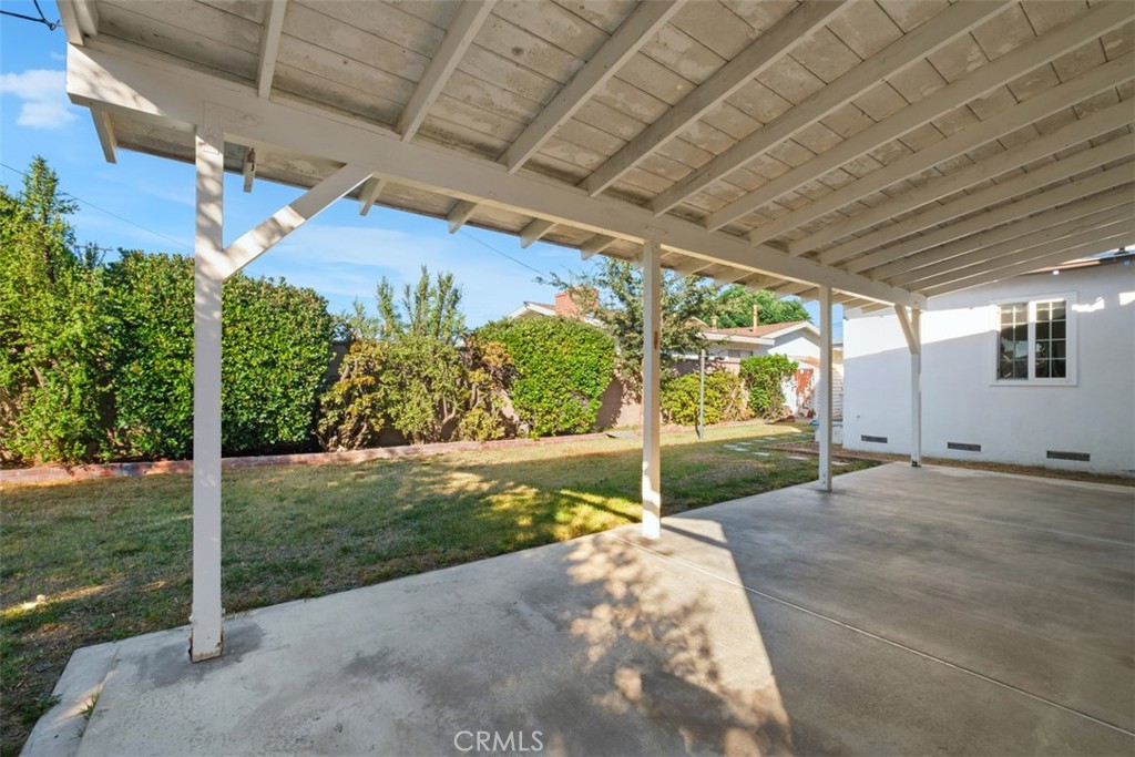 10221 Macduff Street Stanton, CA 90680 - Photo 26 of 31 a view of a backyard