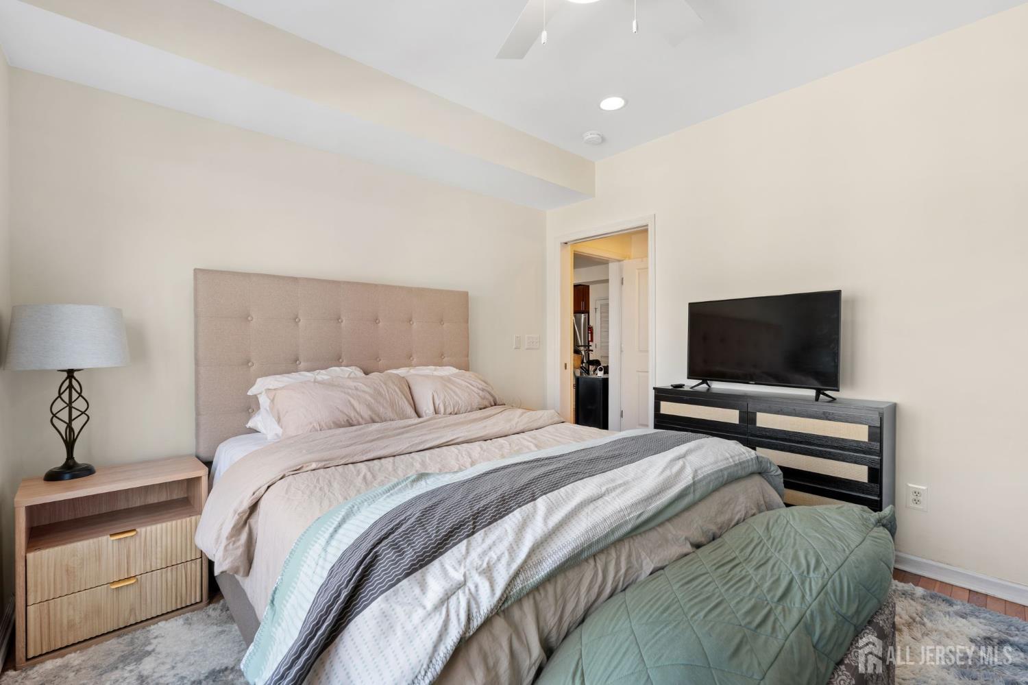 203 Hackensack Plank Road, Unit 3D Weehawken, NJ 07086 - Photo 18 of 23 Gallery Image 18