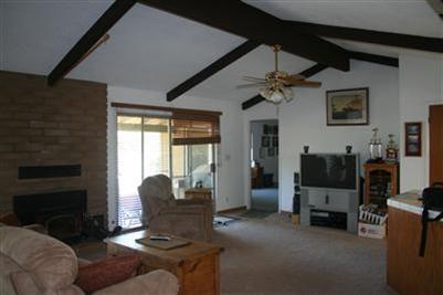 21895 Frontier Road Clovis, CA 93619 - Photo 33 of 48 High beamed open living dining room, perfect for entertaining!
