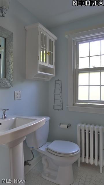 3261 Braemar Road Cleveland, OH 44120 - Photo 22 of 24 Both sides have 3 full bathrooms and a powder room each!