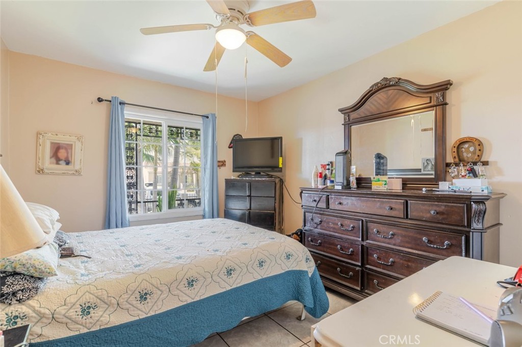 969 West Laurel Street Compton, CA 90220 - Photo 16 of 31