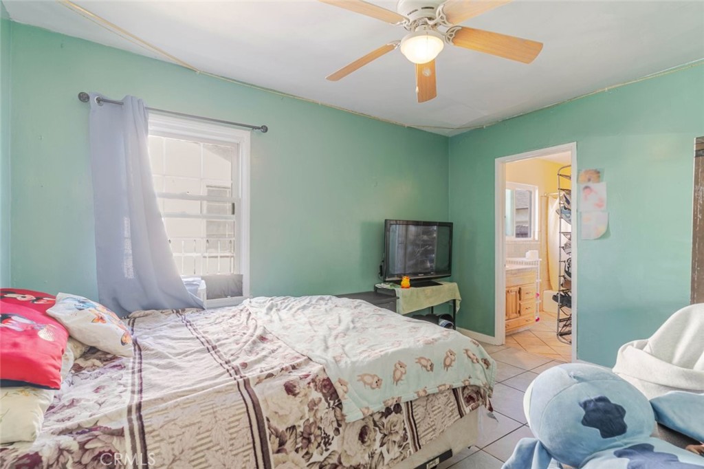 969 West Laurel Street Compton, CA 90220 - Photo 19 of 31