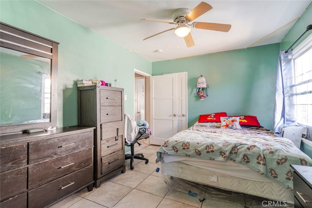 969 West Laurel Street Compton, CA 90220 - Photo 20 of 31