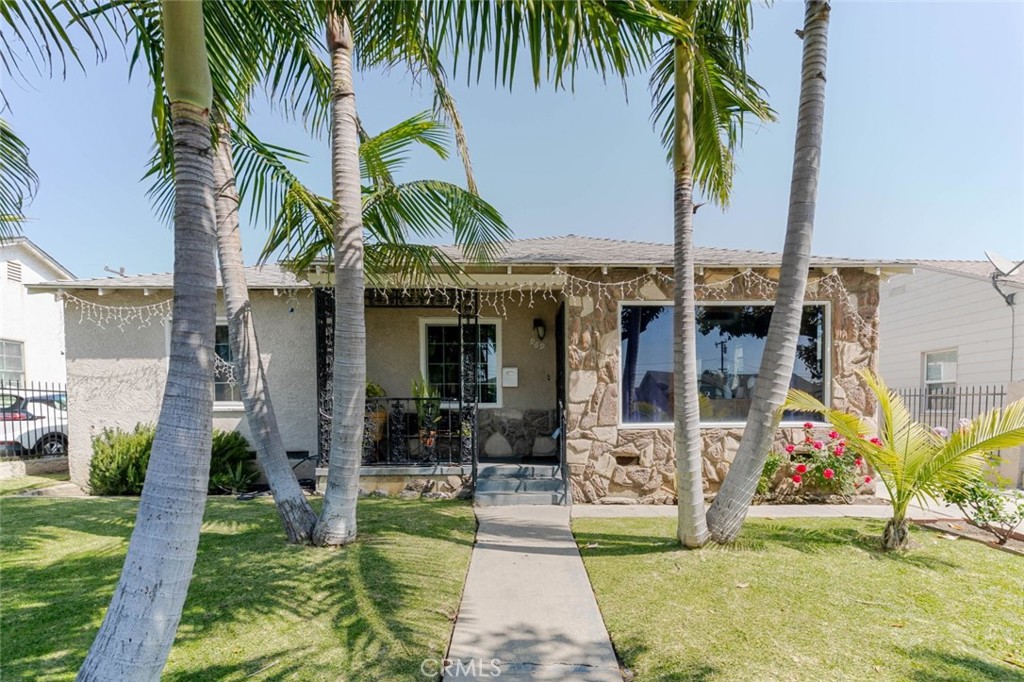 969 West Laurel Street Compton, CA 90220 - Photo 2 of 31