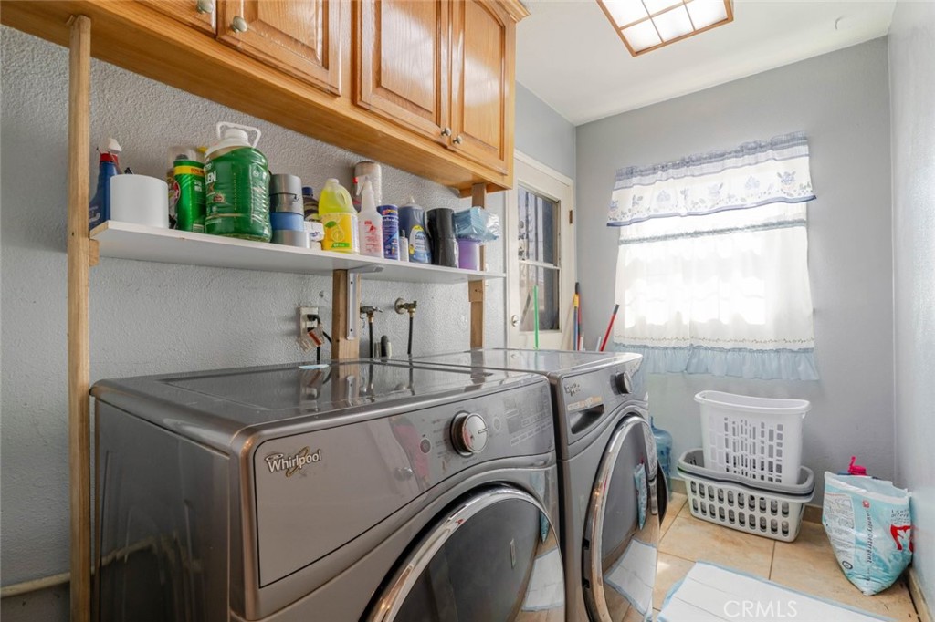 969 West Laurel Street Compton, CA 90220 - Photo 23 of 31
