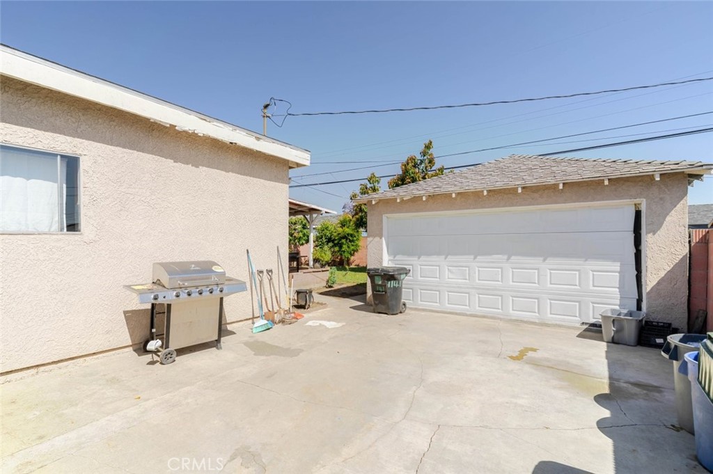 969 West Laurel Street Compton, CA 90220 - Photo 27 of 31