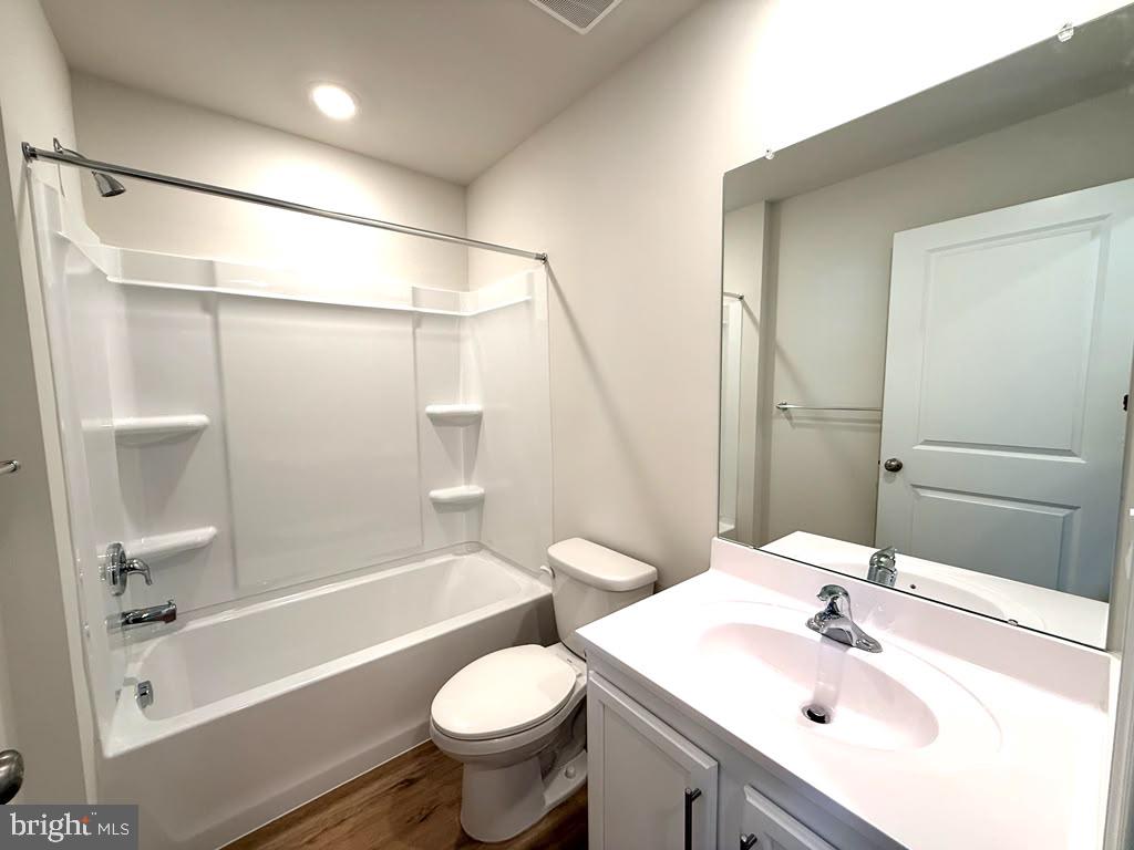 106 Clinton Street Sicklerville, NJ 08081 - Photo 17 of 23