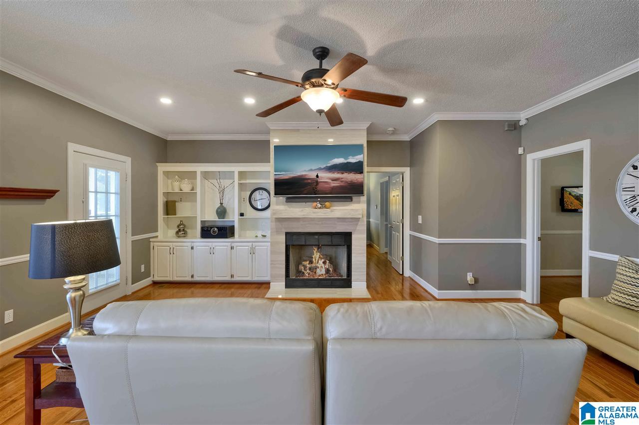151 Huntington Trace Anniston, AL 36207 - Photo 6 of 33